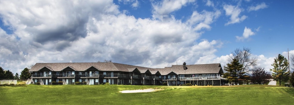 Cherry Hills Golf & Lodge