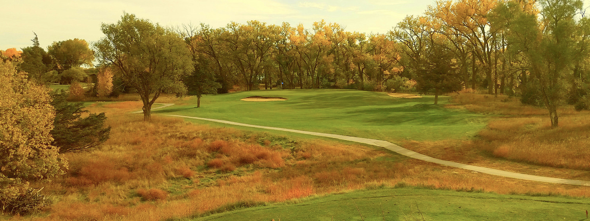Lake Maloney Golf Course