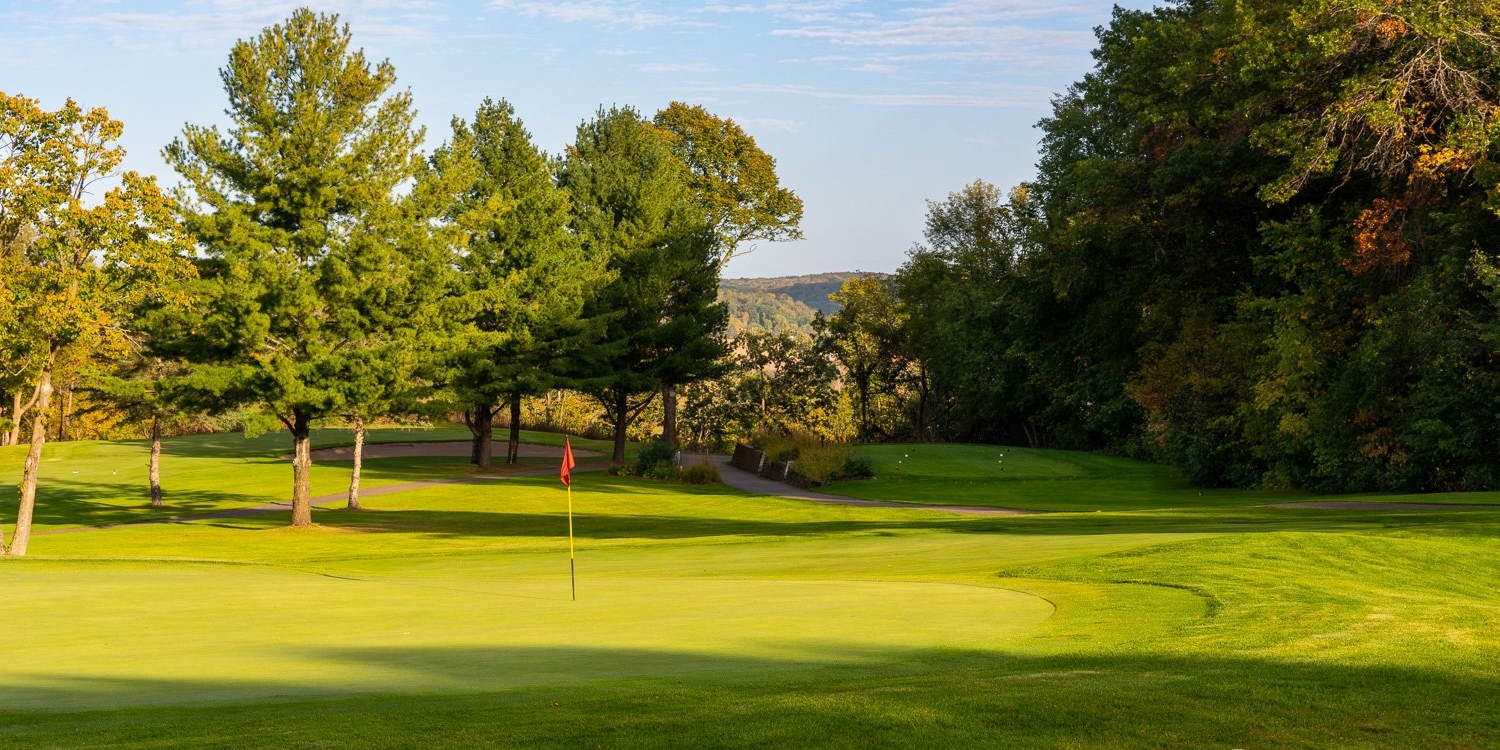 River Falls Golf Club