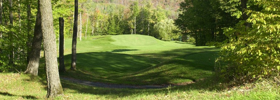 Skye Golf in the Whitecap Mountains